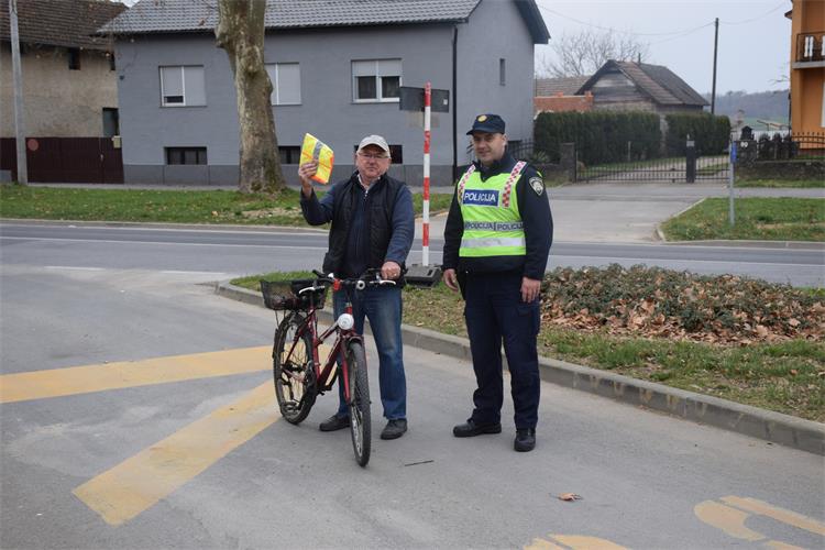 Slika /PU_KK/Vijesti/2022/03/Infotočke KŽ (4).JPG